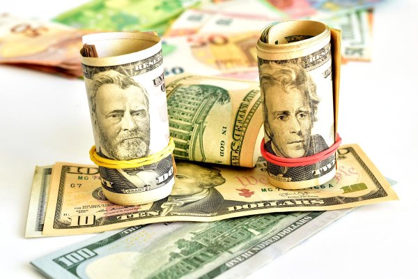 恒财网配资 全球央行疯狂购金！美元霸权崩塌下的财富新秩序